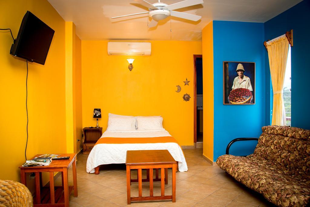 Hotel Maya Vista Tela Exterior foto